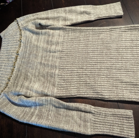 gold chain armani sweater - Picture 3 of 5